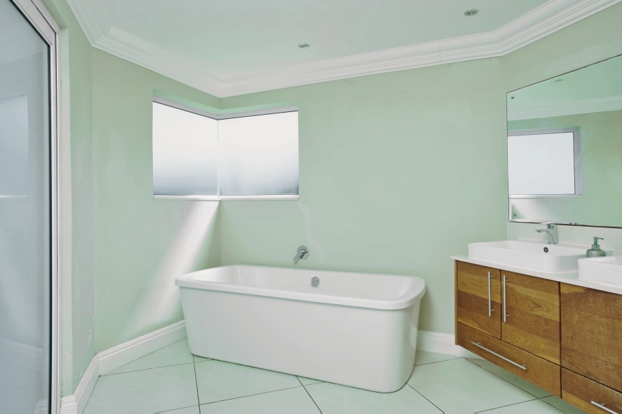 5 Bedroom Property for Sale in Blue Horizon Bay Eastern Cape